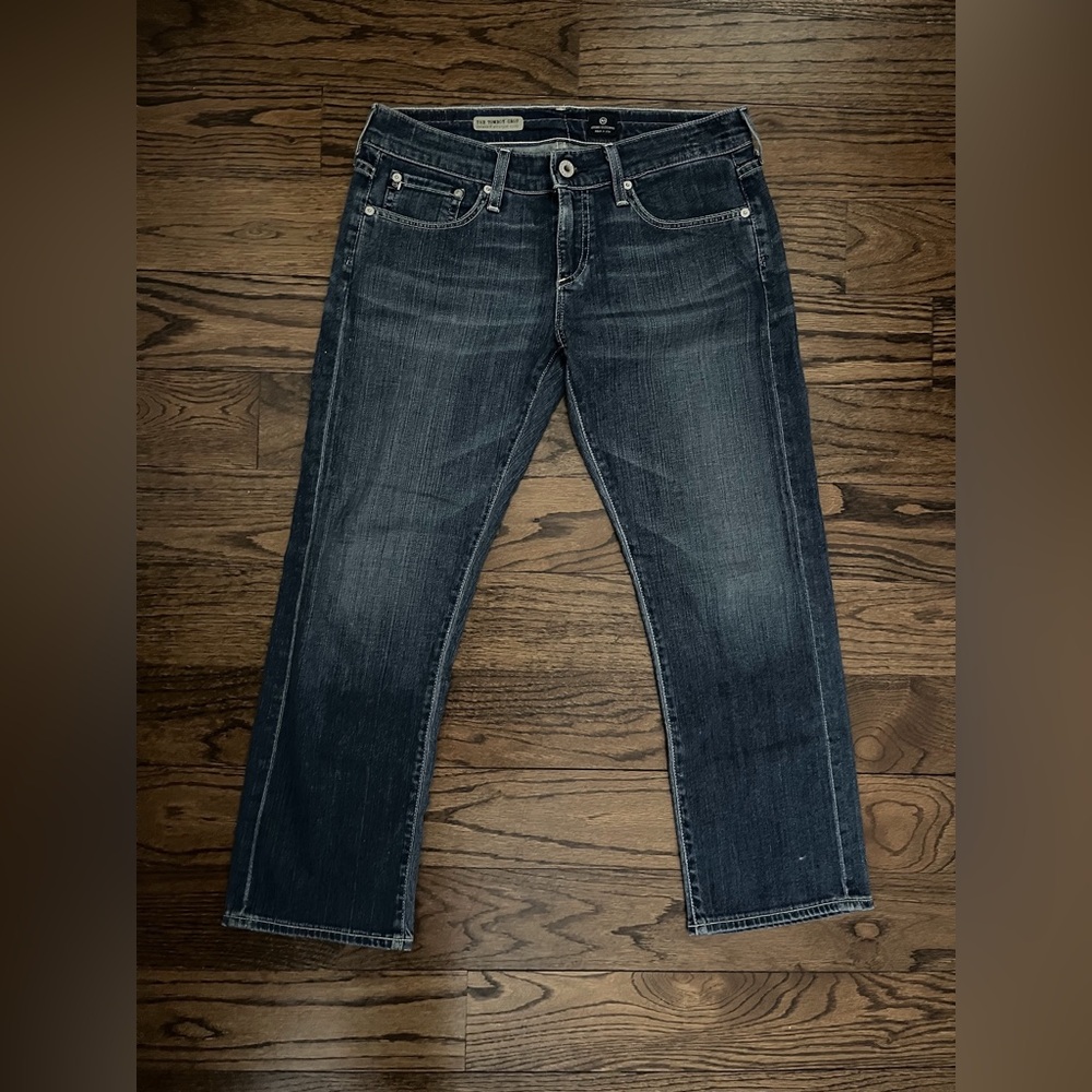 AG Adriano Goldschmied Dark Wash Low-rise Straight Cropped Jeans.  Size 28